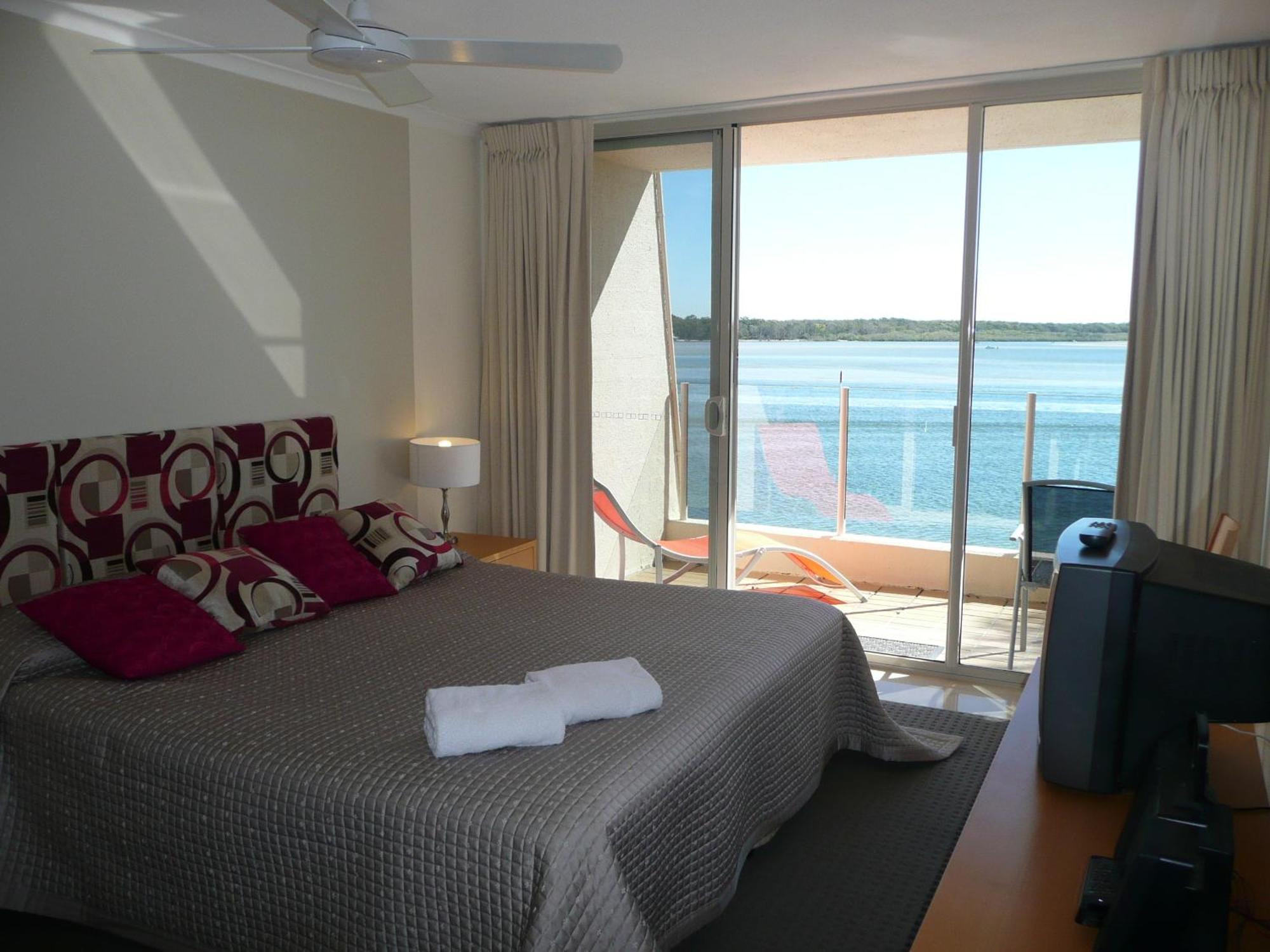 Noosa Harbour Resort מראה חיצוני תמונה